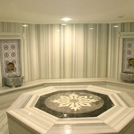 Grand Ozcelik كوشاداسيه