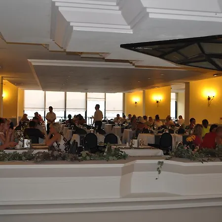 Grand Ozcelik Hotel Kusadasi
